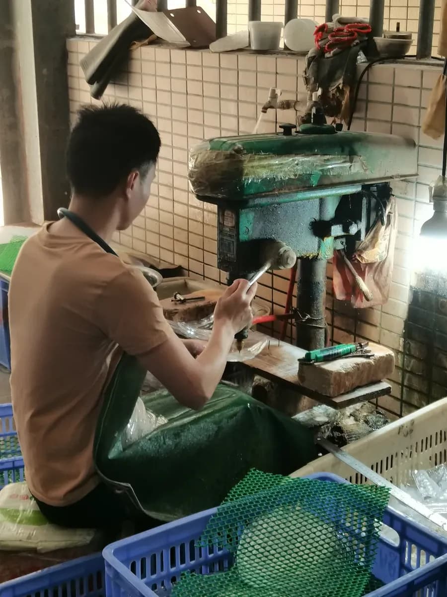 Crystal component machining in the workshop